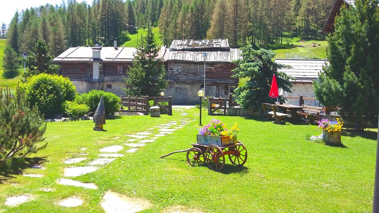 Residence Bait Da Mott Livigno Exterior foto
